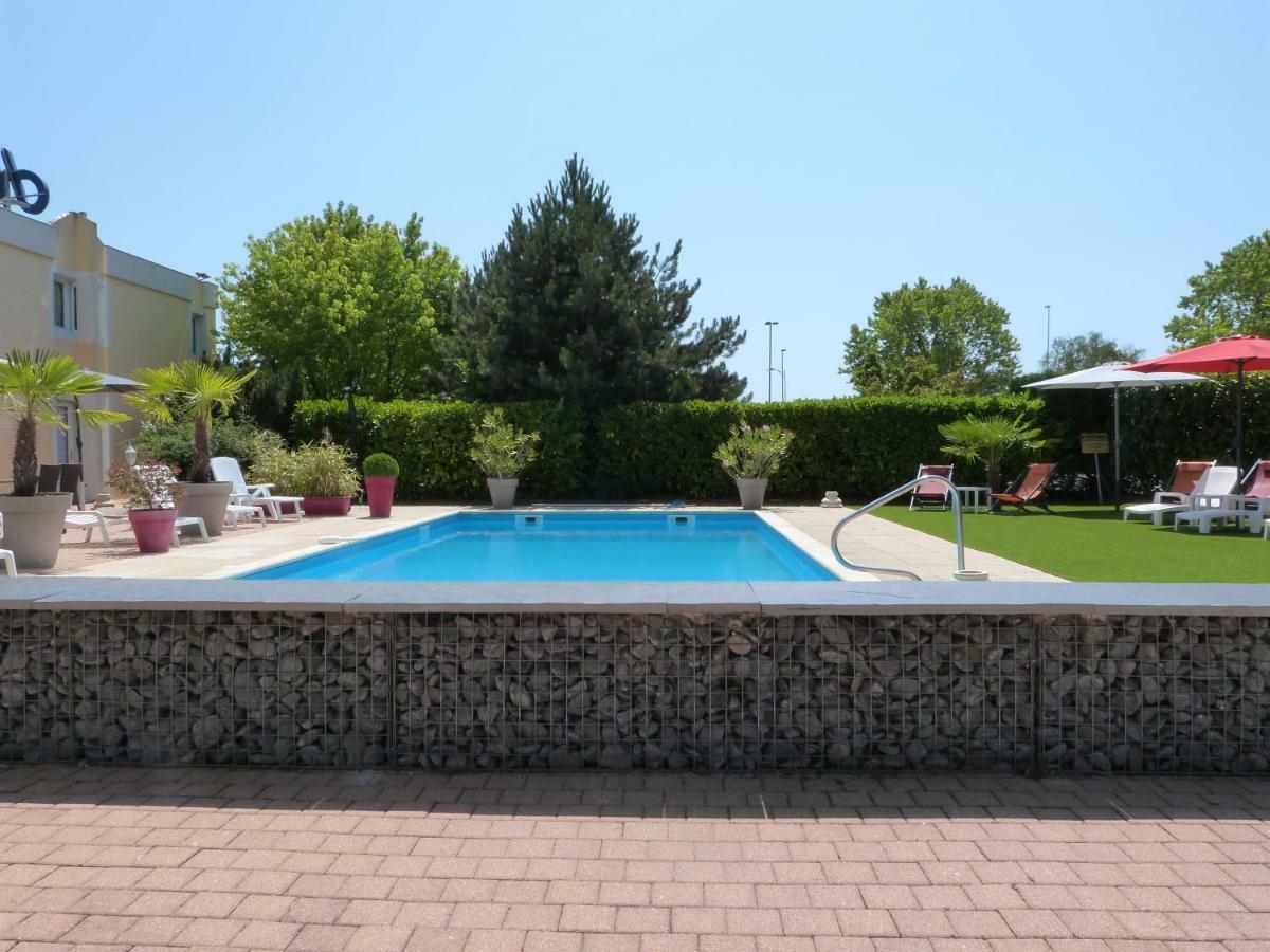 Cit'Hotel Aurore Bourges Nord - Saint Doulchard Dış mekan fotoğraf